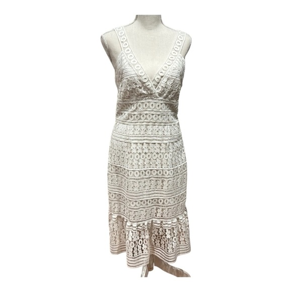 DVF TIANA SLEEVELESS LACE FLOUNCE DRESS Diana Von Furstenberg - Picture 13 of 16